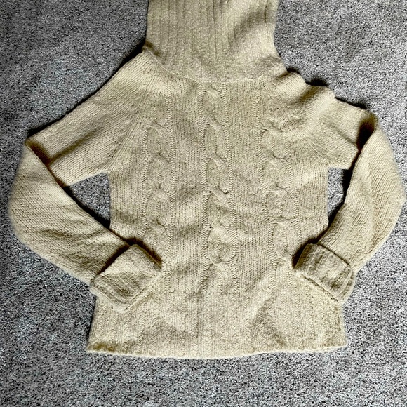 Cream cowl-neck sweater - Picture 2 of 3